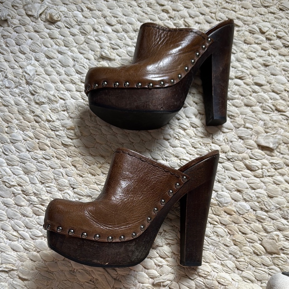 Prada - size 37 - Brown Leather Mules with Wooden Platform - Picture 3 of 9